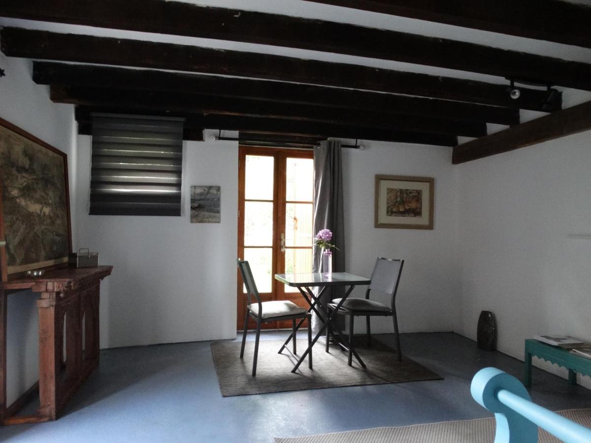 Saint-Sornin-Lavolps Le Grand Guillaume Maisonnette Independante מראה חיצוני תמונה