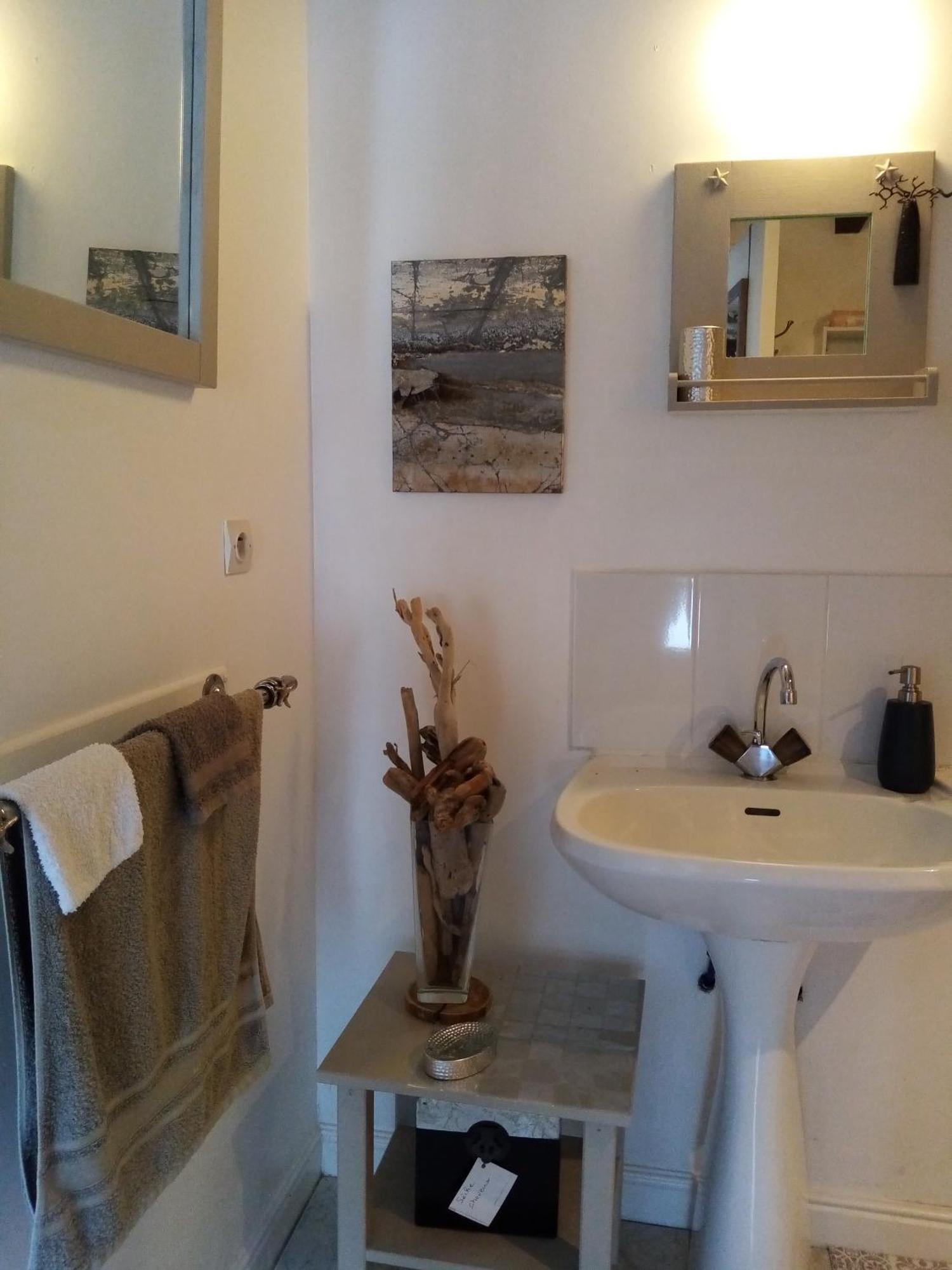 Chambre D Hotes Dans Maisonnette Independante Saint-Sornin-Lavolps מראה חיצוני תמונה